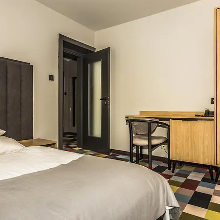 Osw Pan Tadeusz بيت ضيافة 3*